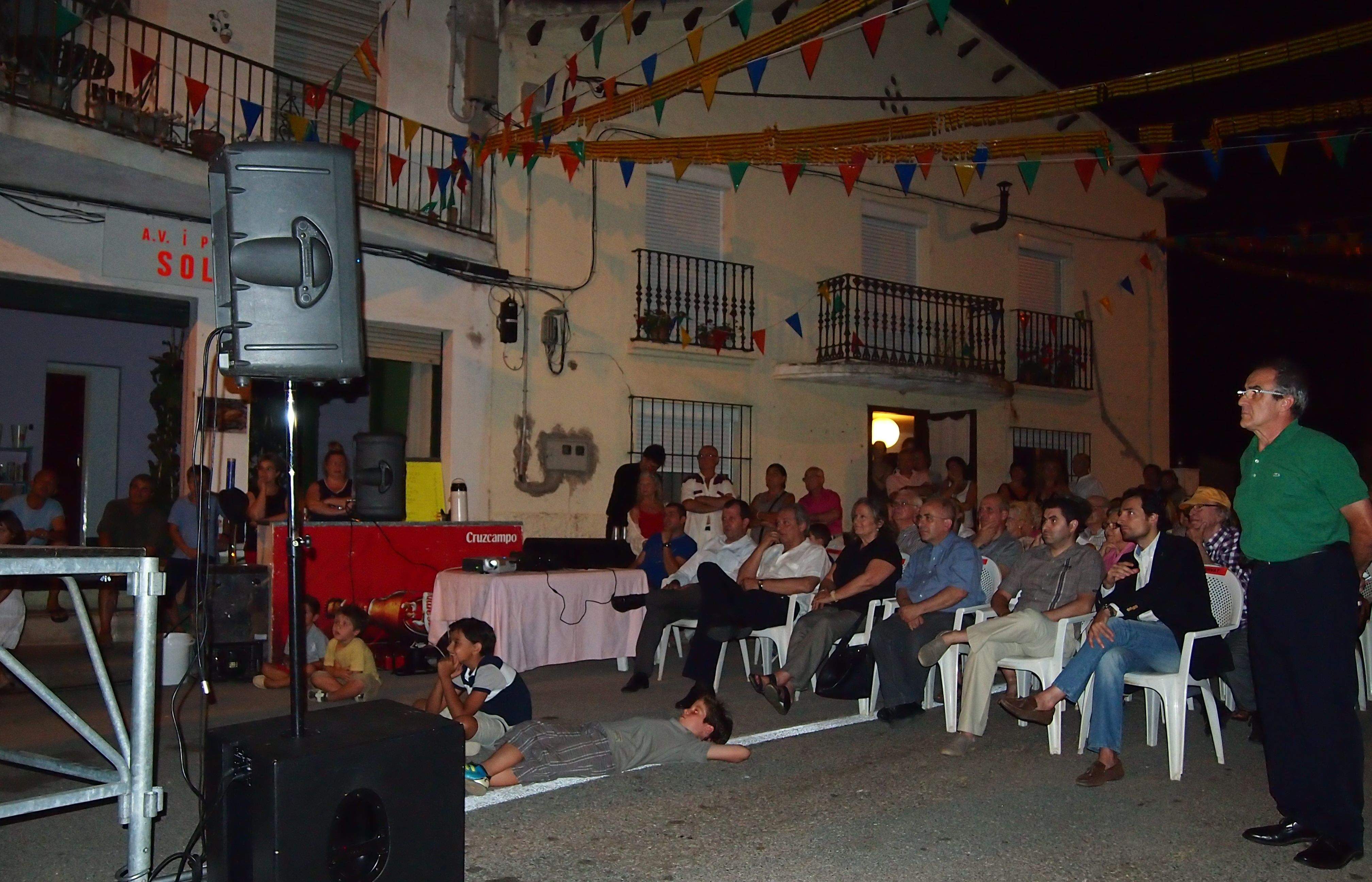 Ningú del barri va faltar a la cita. FOTO: C.Caballé