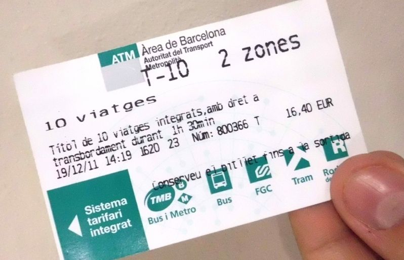 La T-10 de 2 zones valia 16,40 euros al 2011, al setembre valdrà 18,75 FOTO: JR Armadàs