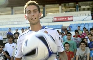 Lucas Porcar, a la presentació. FOTO: Real Zaragoza