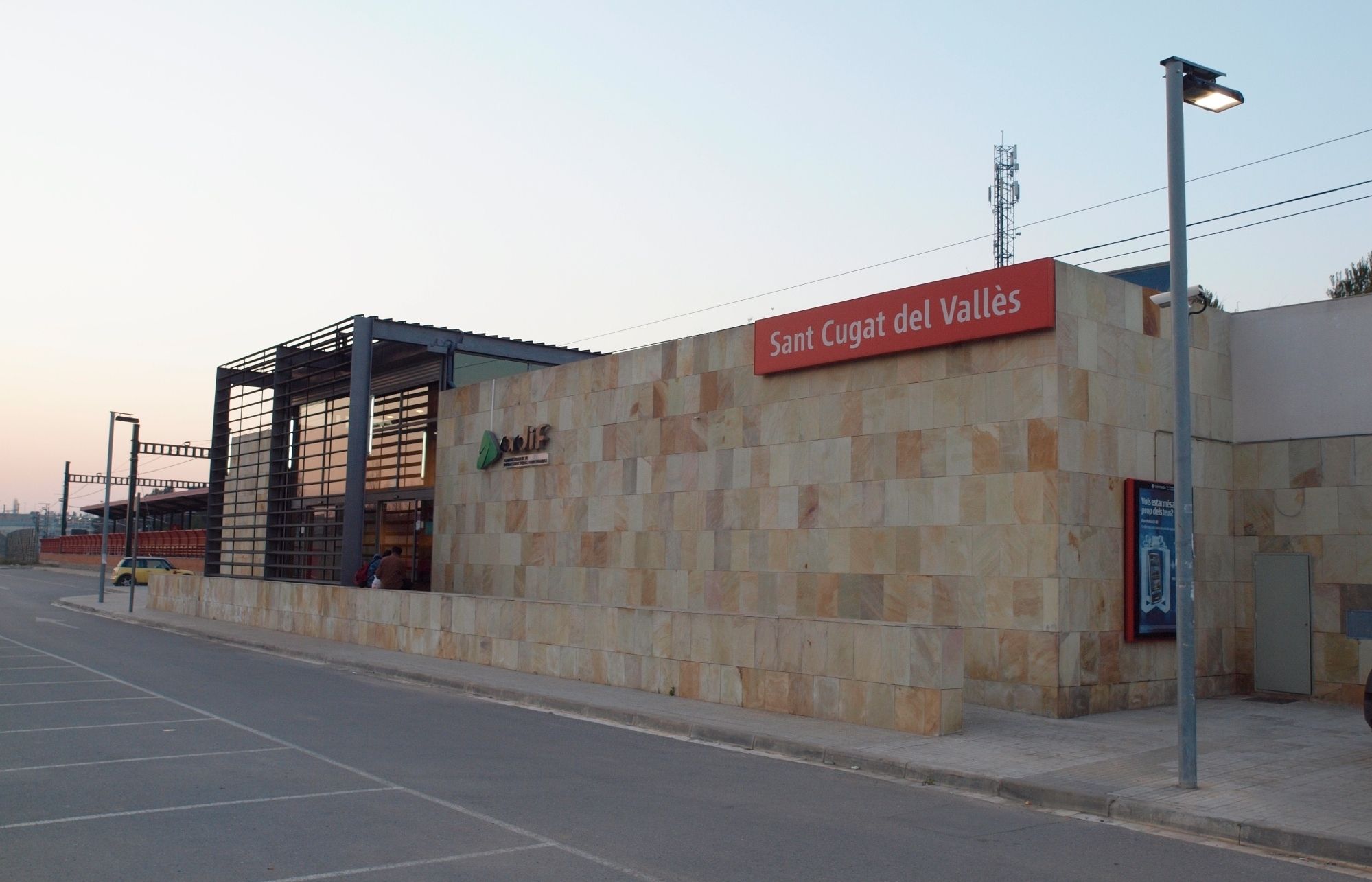 L'estació de Renfe de Sant Cugat. FOTO: Artur Ribera
