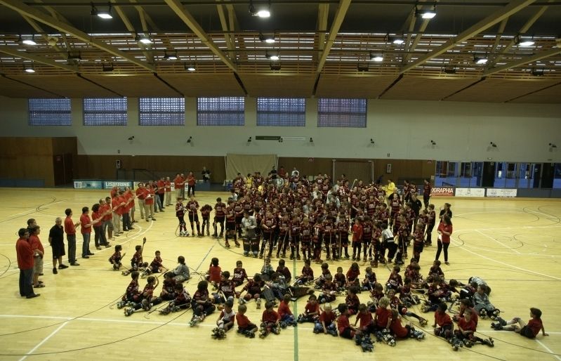 Imatge de la presentació del 2010 del Patí Hoquei Club Sant Cugat. FOTO: Artur Ribera