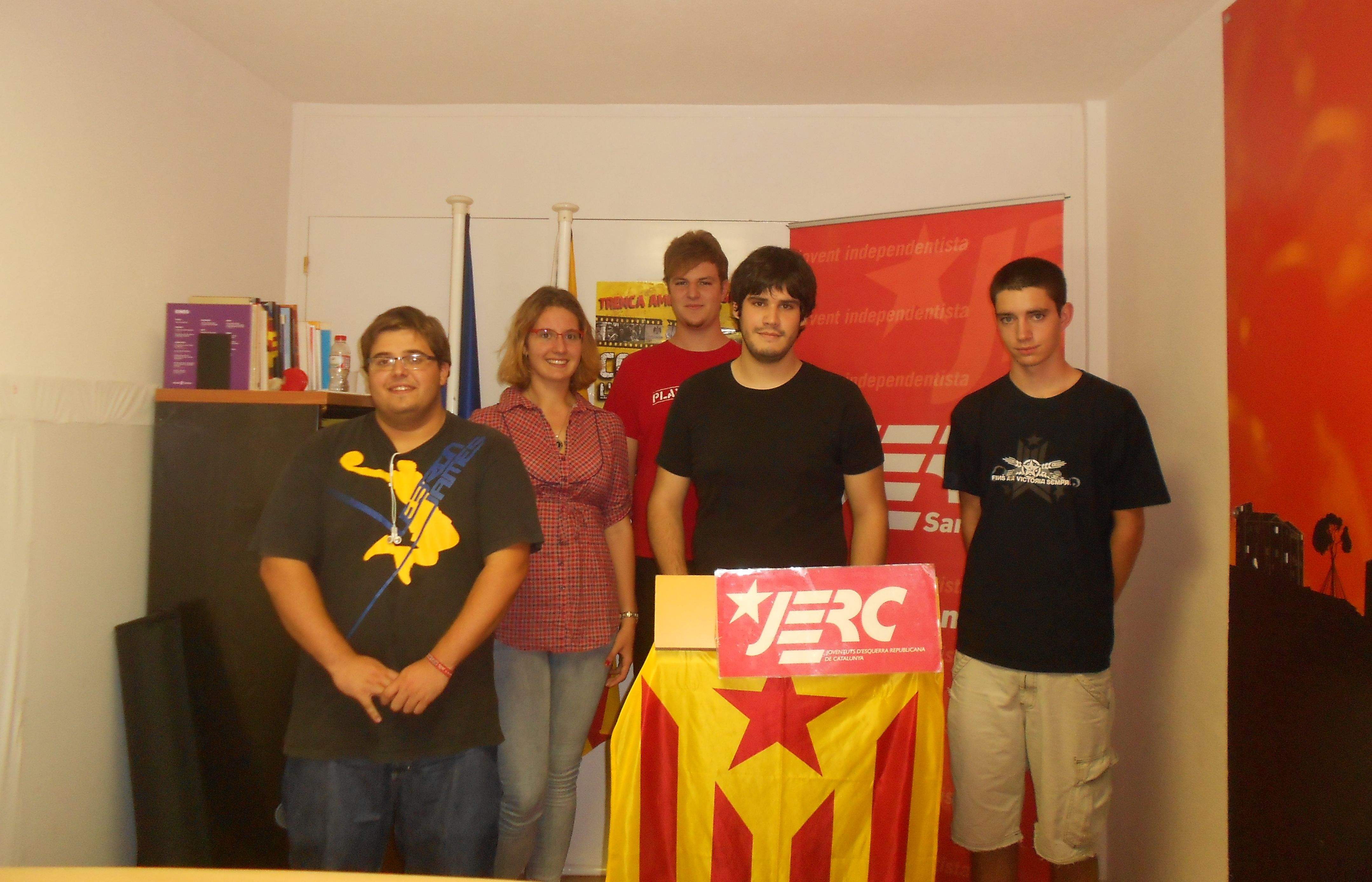 Èric Gómez juntament amb els nous membres escollits per aquesta candidatura. FOTO: Alba Guerrero