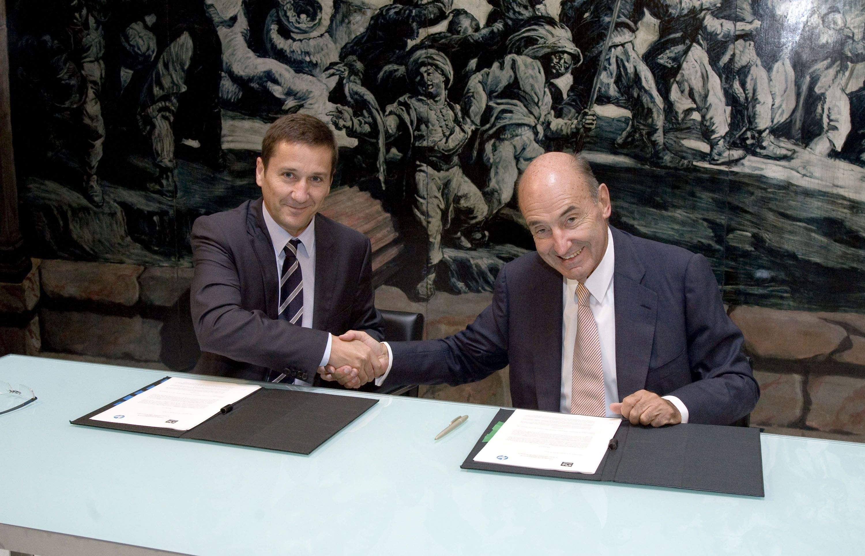 La firma ha tingut lloc al MNAC. FOTO: Cedida