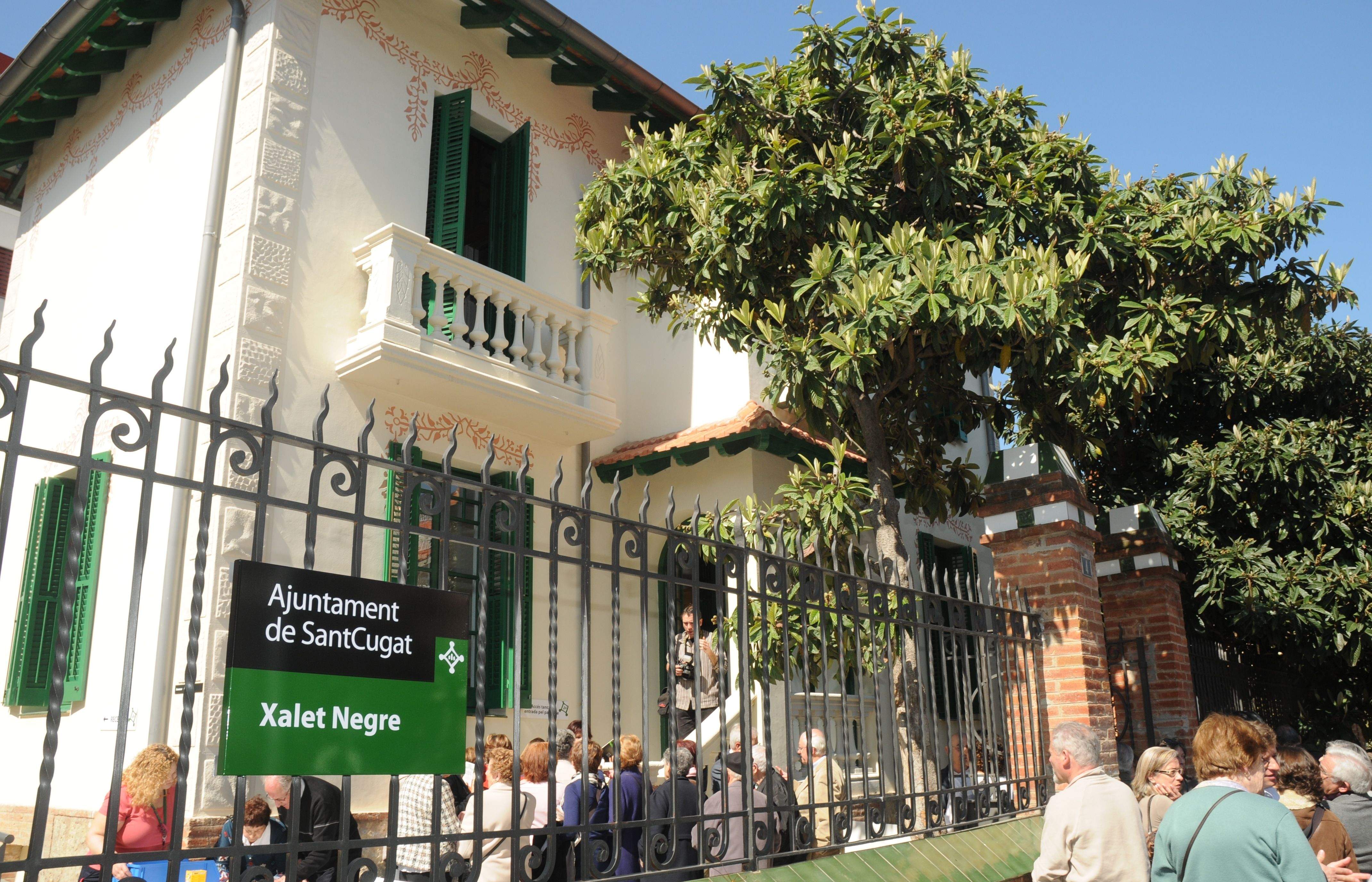 El Xalet Negre se situa a la plaça d'en Coll. FOTO: Arxiu