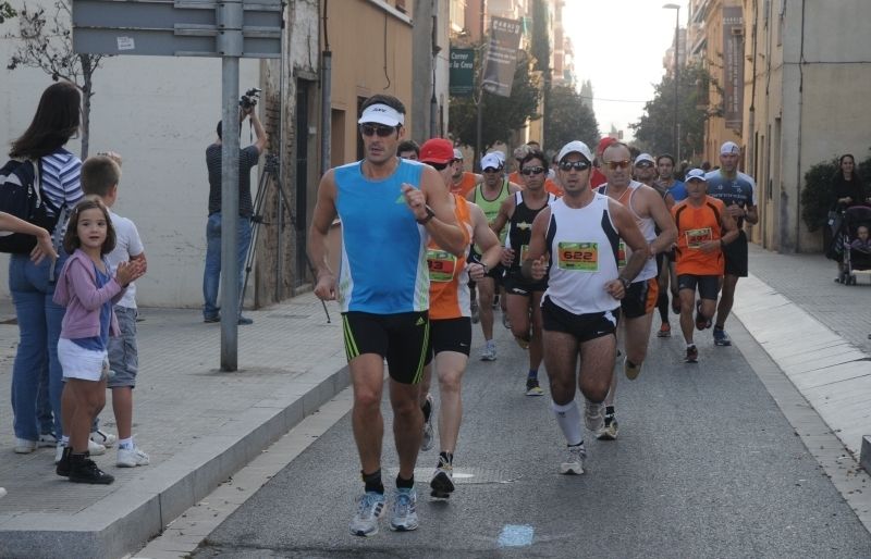En la Mitja Marató de Sant Cugat 2011 hi van participar 1.400 atletes. FOTO: David Fernández