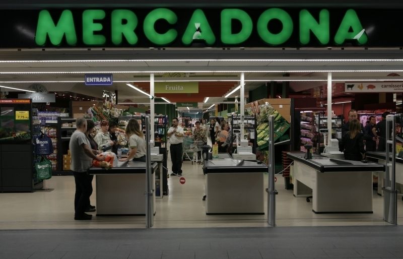 El nou establiment té 1.5000 metres quadrat de sala de venda FOTO: Artur Ribera