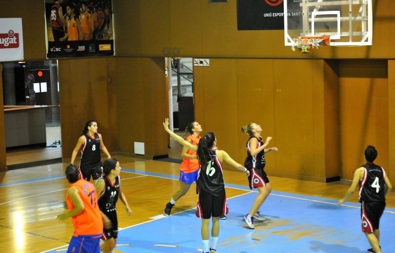 La UE Sant Cugat va superar el LLiçà d'Amunt en el primer partit de lliga. FOTO: Amanda Bernal