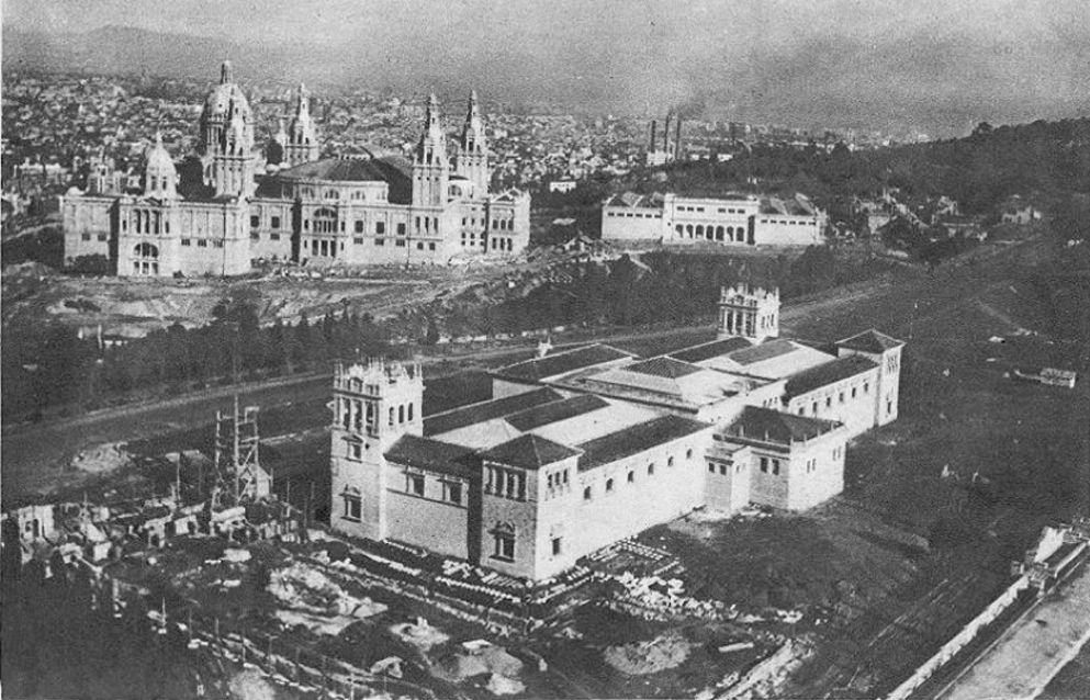 Pavellons on es va fer lexposició Internacional de Montjuïc, de lany 1929