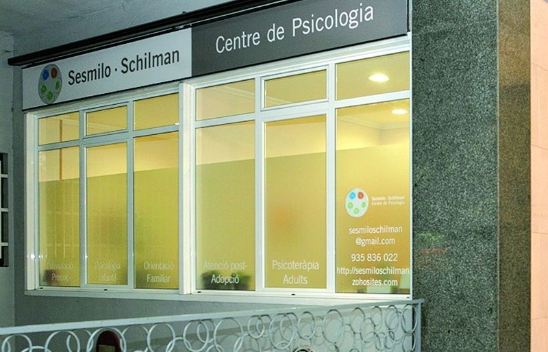 Hi ha moments a la vida que qualsevol persona, tingui ledat que tingui, pot necessitar suport psicològic