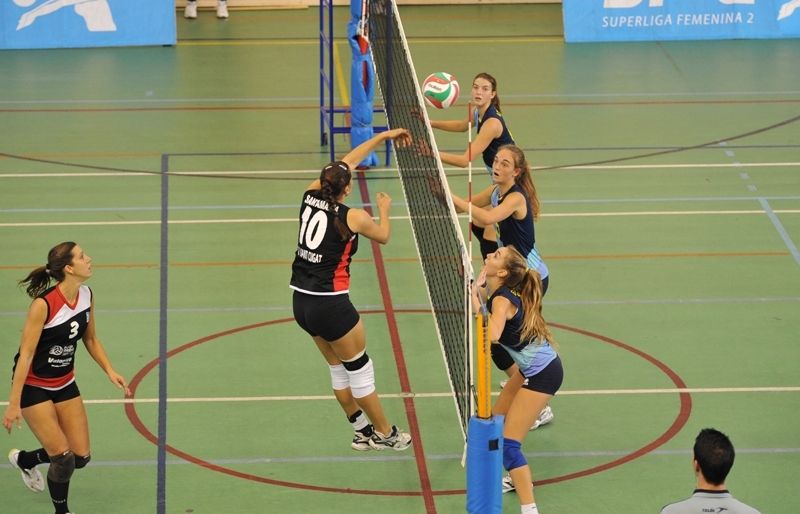 El CV Sant Cugat s'imposa al tie break al Feel Volley Alcobendas. FOTO: Amanda Bernal