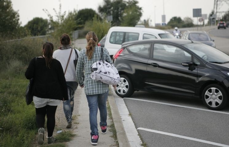 Les poques voreres que hi ha són estretes i poc amables FOTO: Artur Ribera