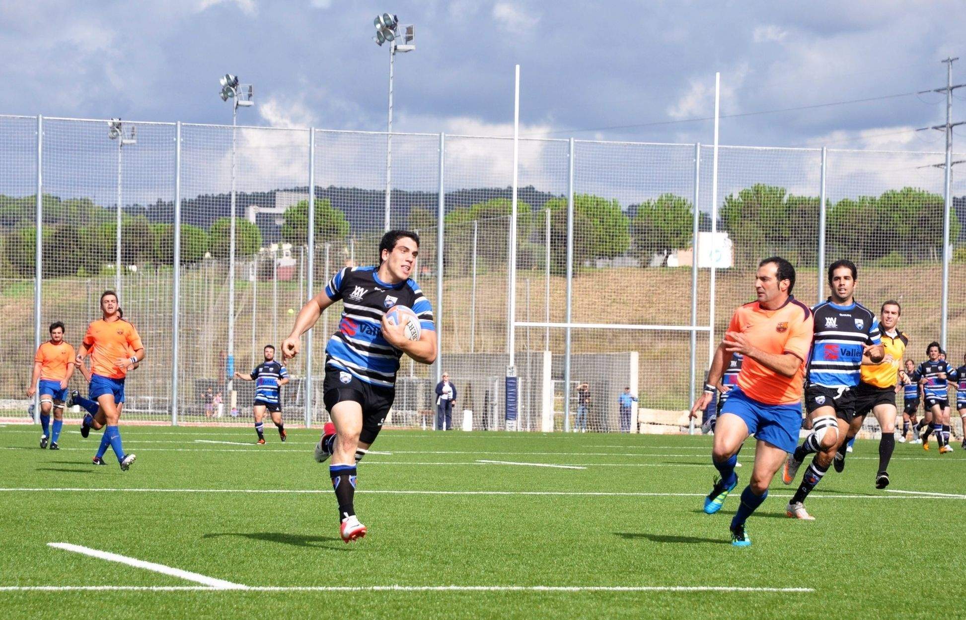 Joan Losada anota el primer assaig del partit. FOTO: Pere Fernández