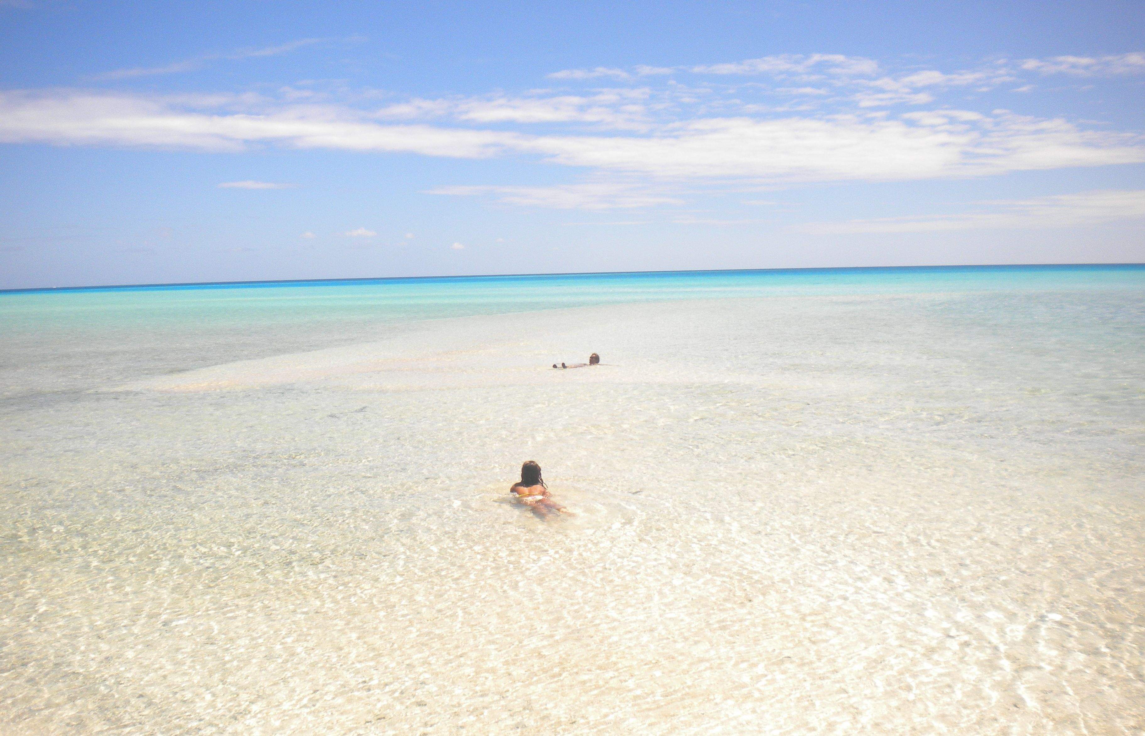 BANY AL INMENS MAR BLAU