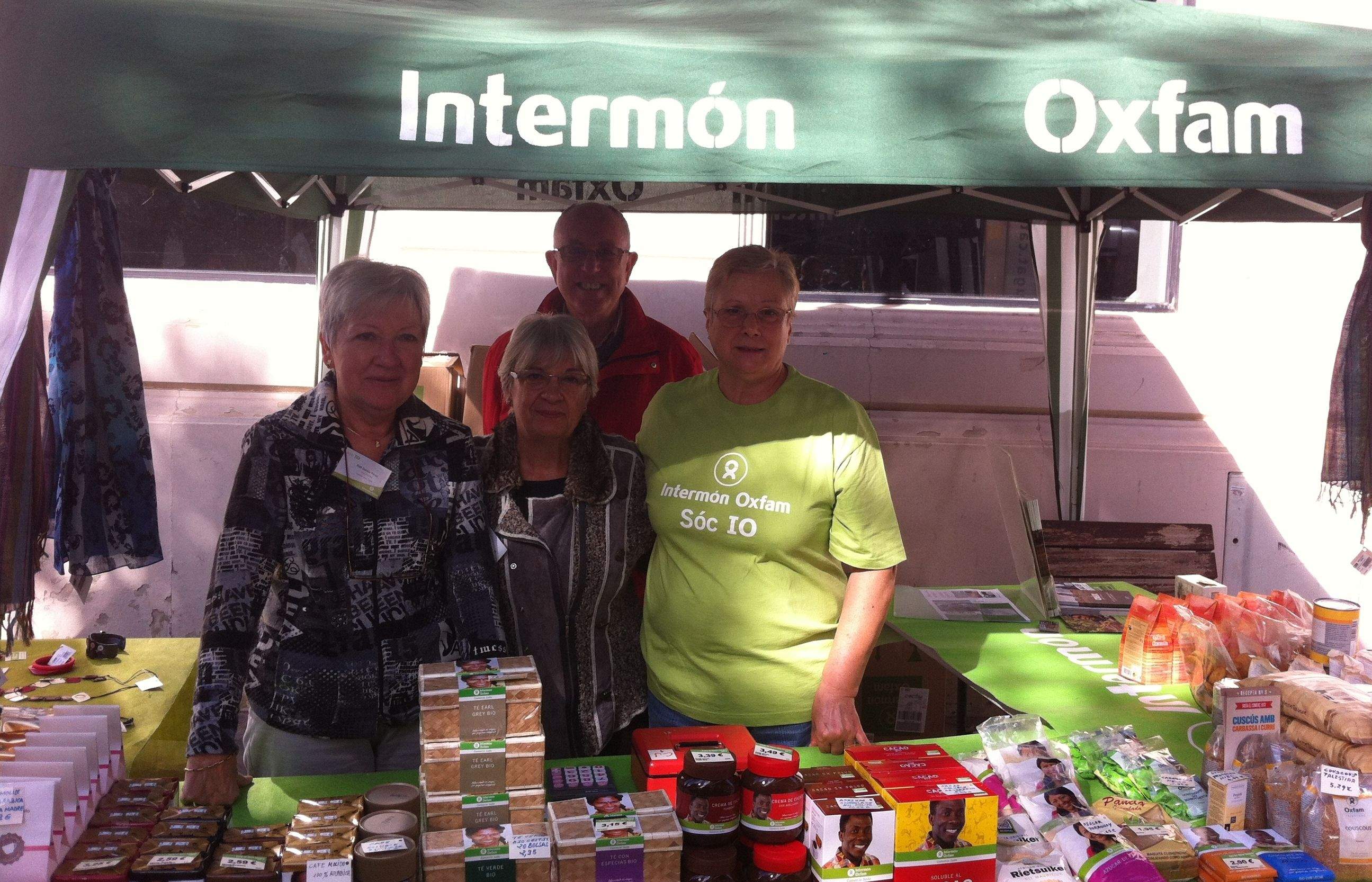 Imatge de la parada ubicada dissabte a la plaça dels Quatre Cantons. FOTO: C.Caballé