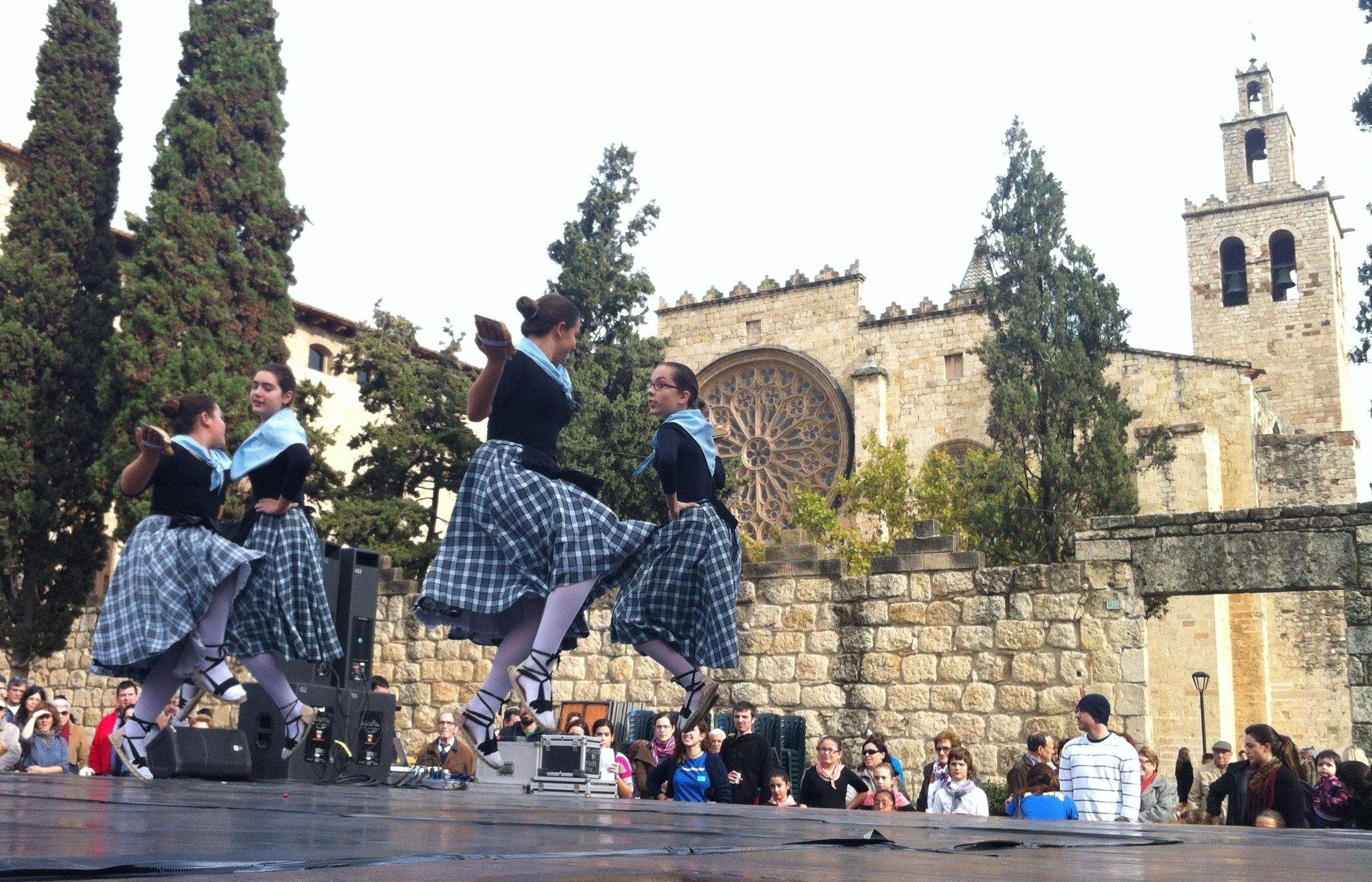 El ball de la coca del Grup Mediterrània FOTO: JR Armadàs