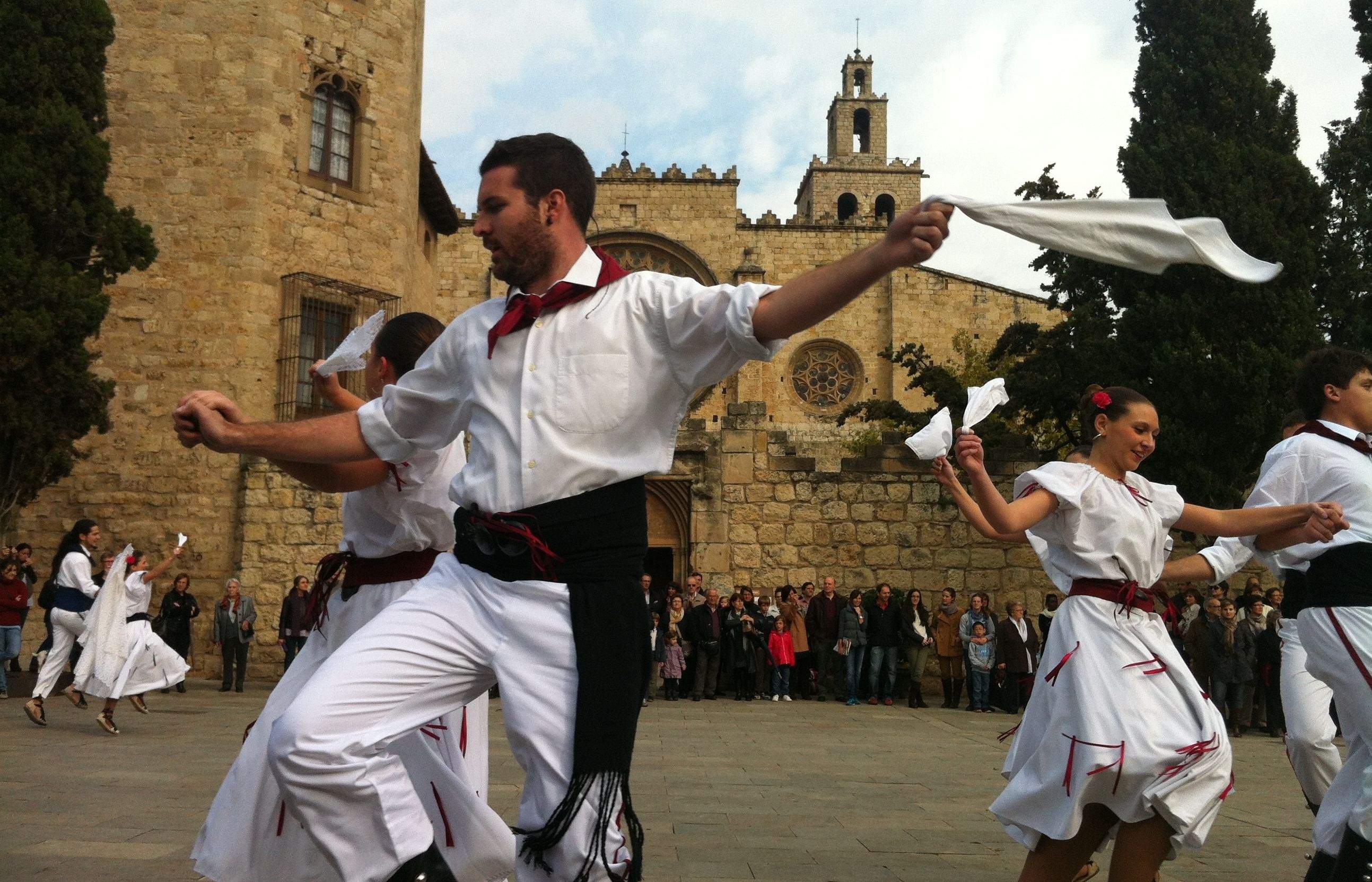 El ball de gitanes ha tancat la Festa de Tardor 2012 FOTO: JR Armadàs