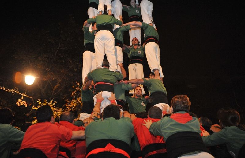 Actuació de vigílies de la Diada de la colla