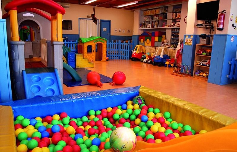 A Rialles fan festes d'aniversari i t'ofereixen la possibiñitat de llogar el local