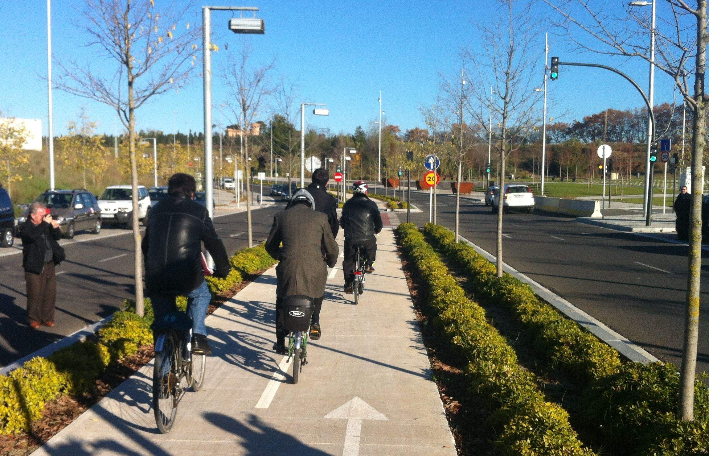 El Parc de l'Alba a Cerdanyola està millor conenctat amb l'UAB FOTO: JR Armadàs