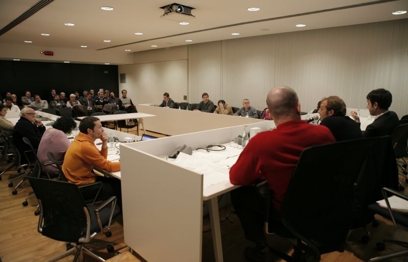Imatge del Consell Sectorial d'Esports, a la Sala de Plens de l'Ajuntament. FOTO: Artur Ribera