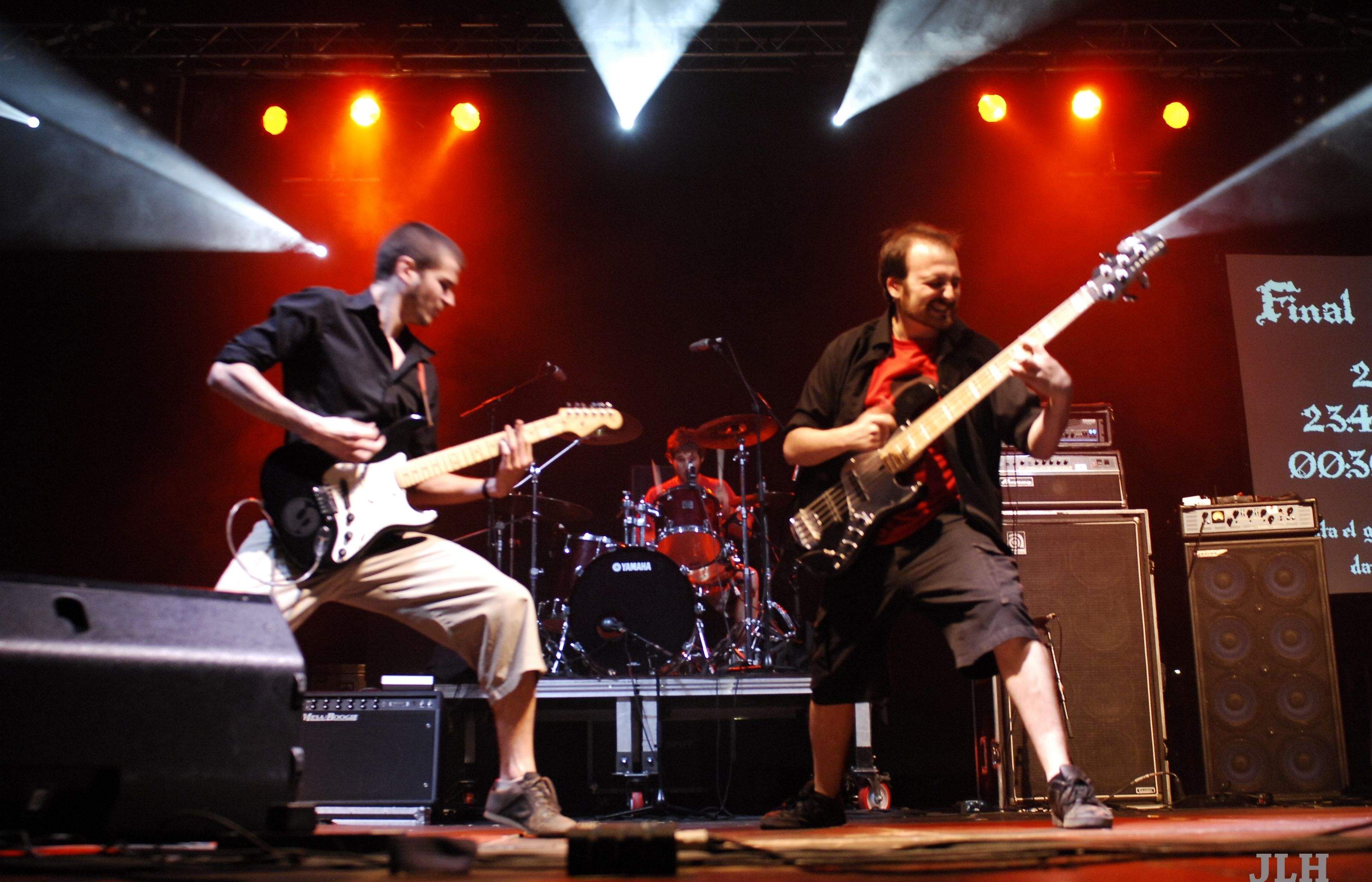 Actuació a les Barraques de Perwether's Original al 1r concurs Illegal Festival, que el van guanyar. FOTO: Lidia López