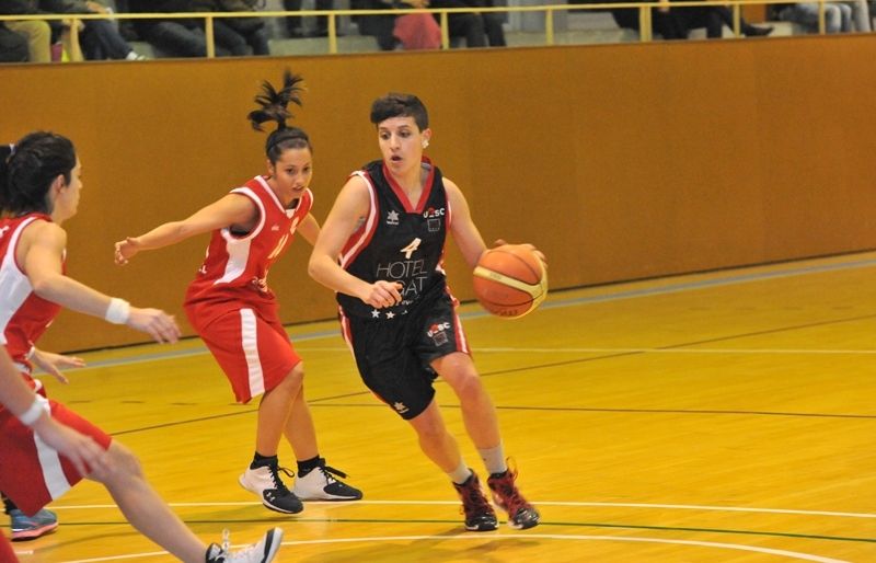 Raquel Pérez, una de les habituals al cinc inicial de Quique Rodríguez. FOTO: Amanda Bernal