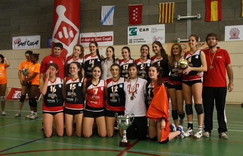 El juvenil A del CV sant Cugat va guanyar la Superlliga Femenina 2012, a Valldoreix. FOTO: Àlex López Puig