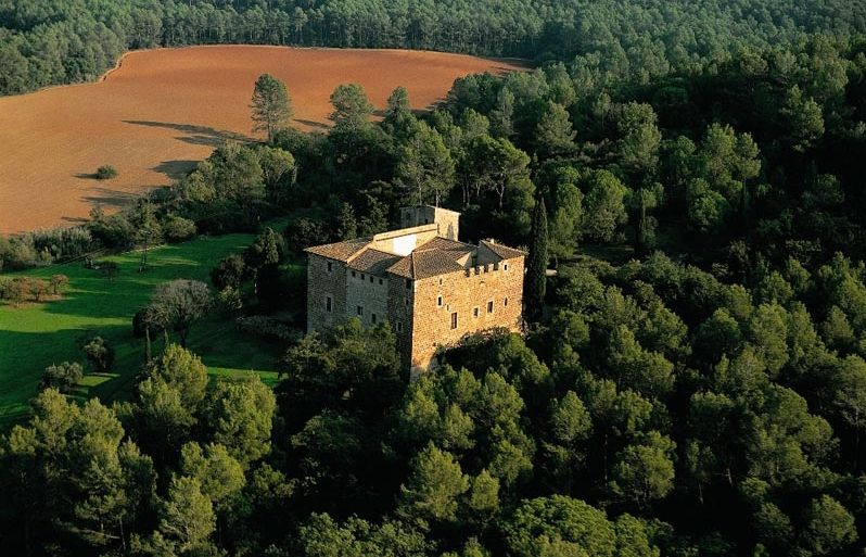 Vista aèria de la Torre Negra i el seu entorn