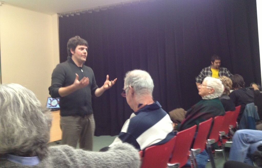 Busqueta en un moment de la ponència a la Casa de Cultura. FOTO: 