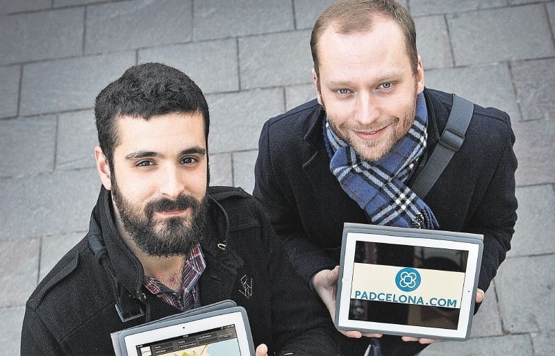 Els santcugatencs Joaquim Pintó i Richard Fridh són el 50% de lempresa Padcelona, especialitzada en solucions amb iPad. FOTO: Artur Ribera