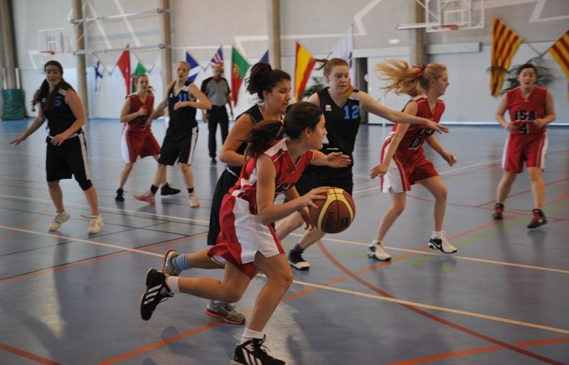 Southbank International School i International School of Aberdeen han jugat la final del torneig. FOTO: Amanda Bernal