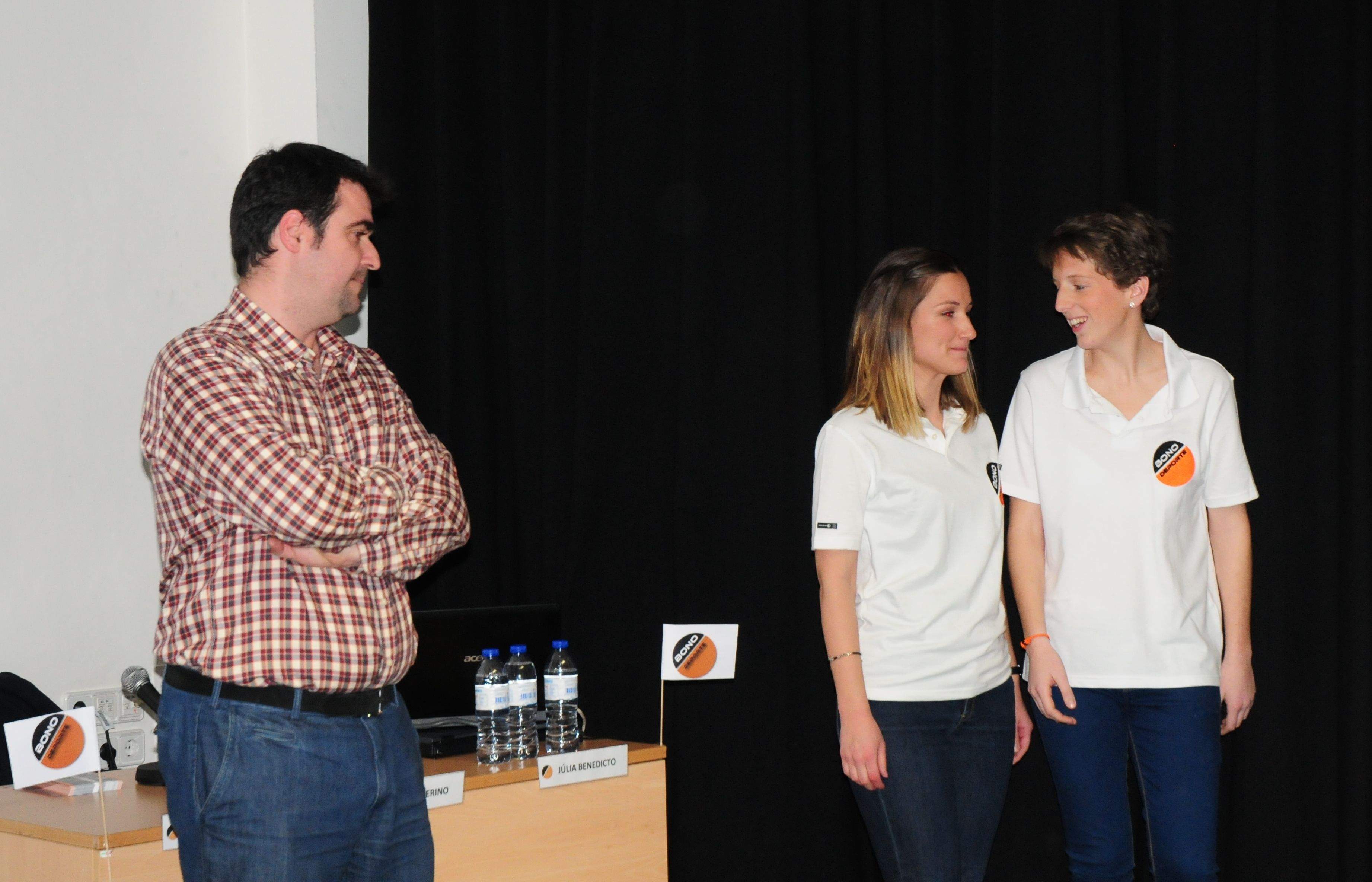 Júlia Benedicto i Marta Merino. FOTO: David Molina