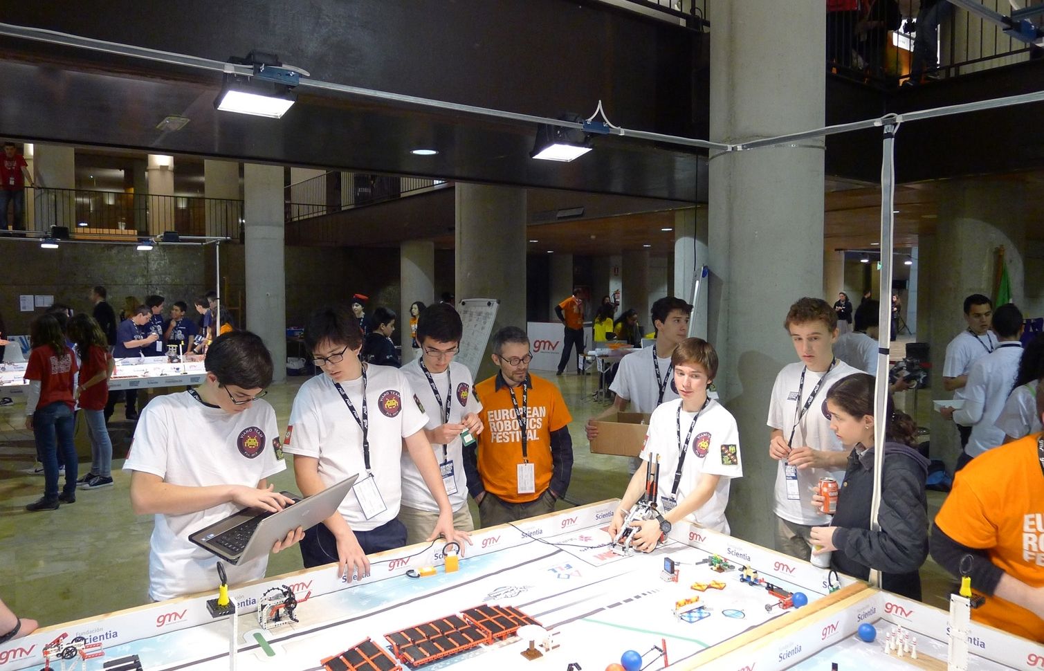 L'equip Viaró en un moment de la competició, a Tarragona. FOTO: Cedida