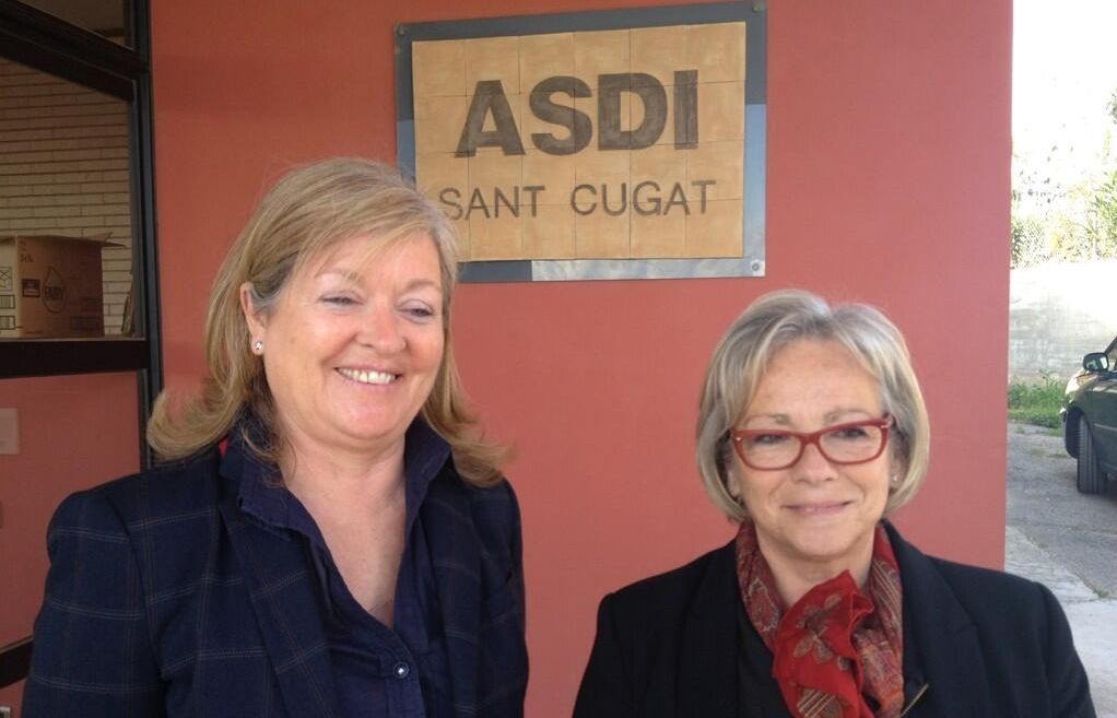 Ponsa i Martínez davant la seu d'ASDI. FOTO: Artur Ribera