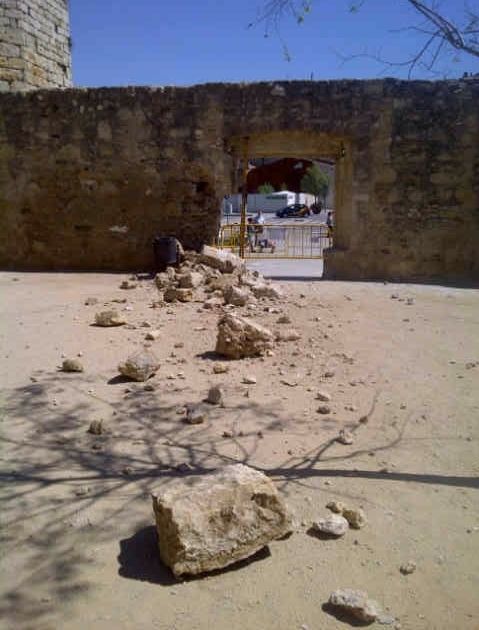 Les destrosses de la muralla. FOTO: Cedida