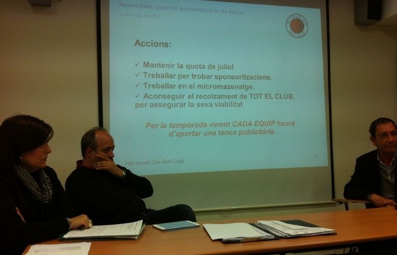 Magda Quintans, Robert Rué i Miquel Soler, a l'assemblea. FOTO: À.L.P.