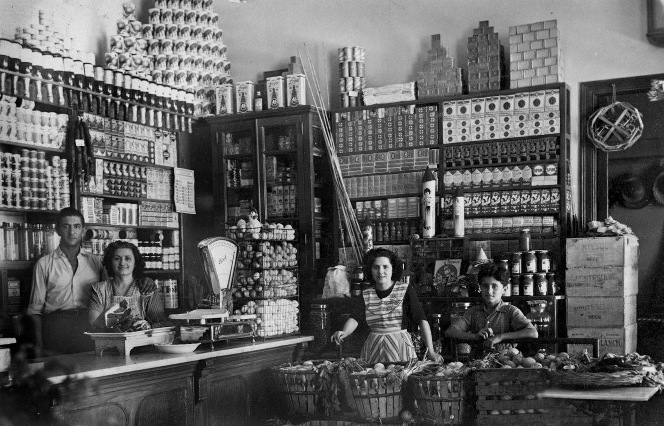 Queviures Víctor. Valldoreix. FOTO: Cedida