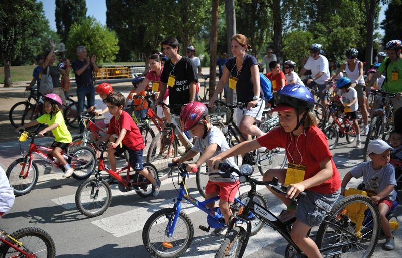 Sortida de la Bicicletada Popular. FOTO: Amanda Bernal
