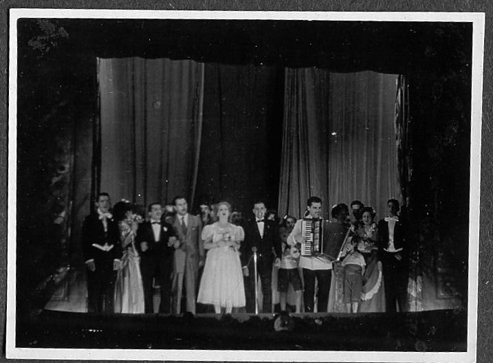 Actuació a 'El casino veraniego'