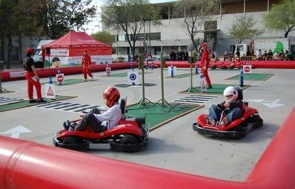 Exposició de vehicles sostenibles. FOTO: Cedida