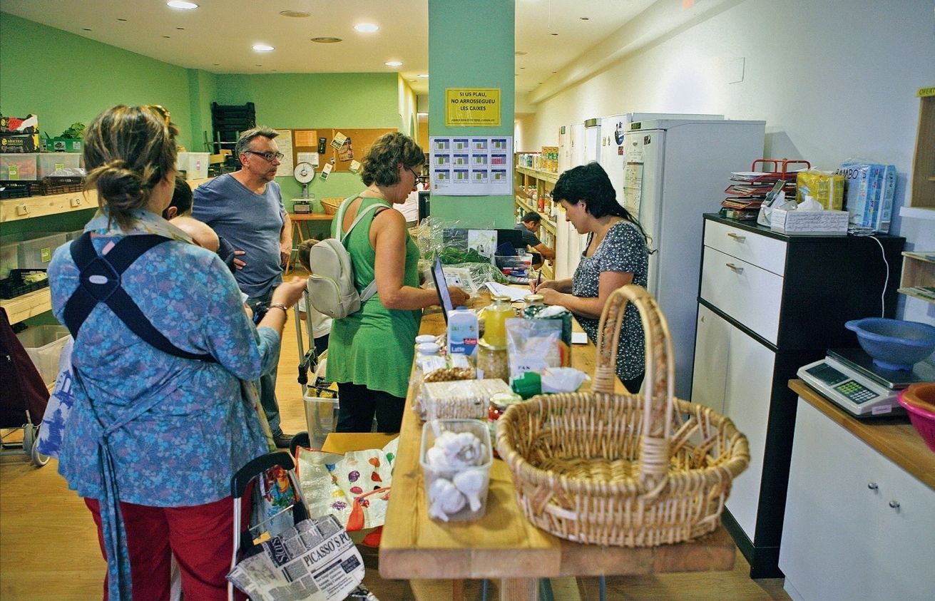 La cooperativa El Cabàses dedica a la distribució d'aliments de proximitat. FOTO: Artur Ribera