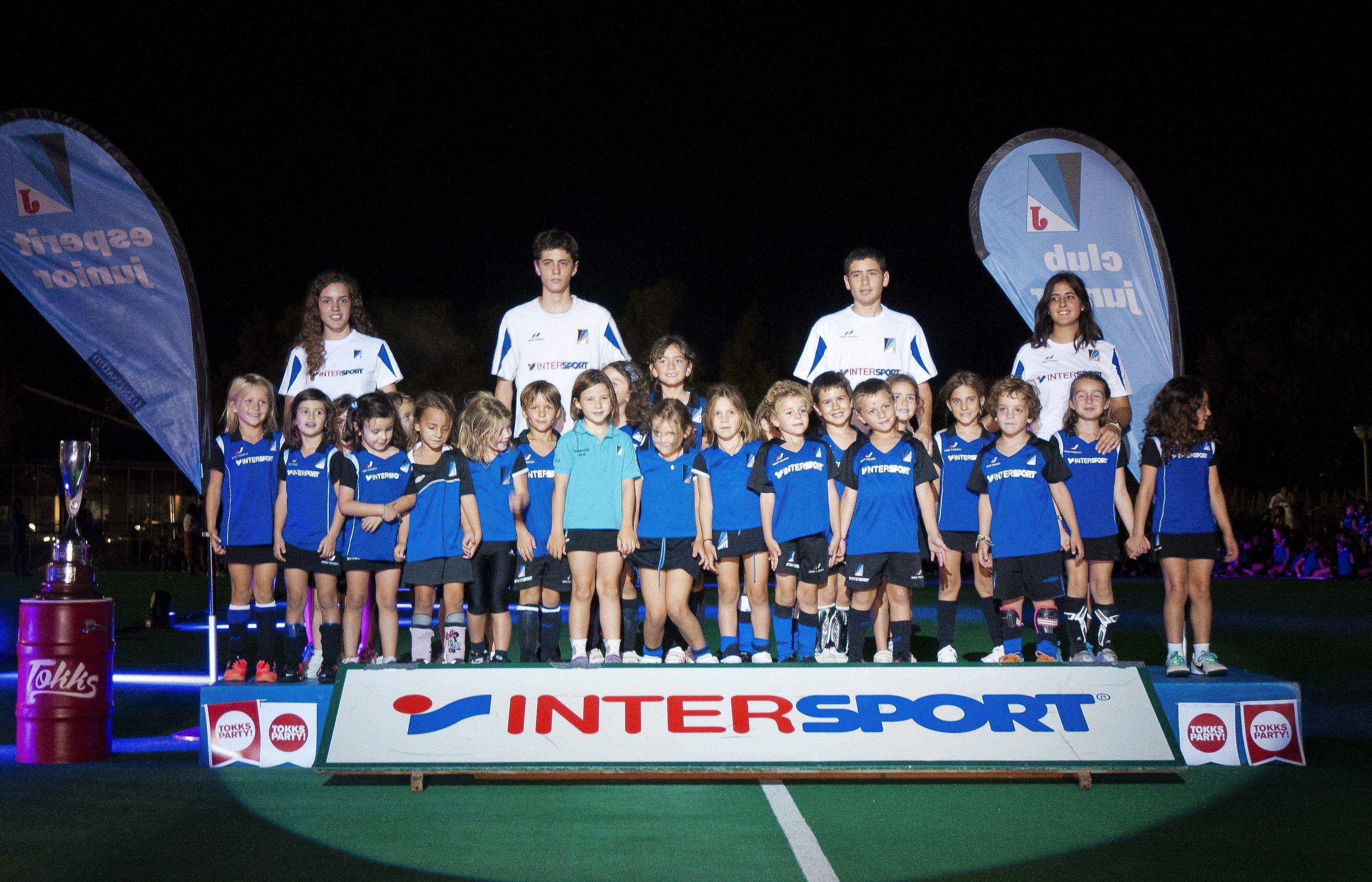 La secció va presentar els 40 equips de l'entitat. FOTO: David Molina