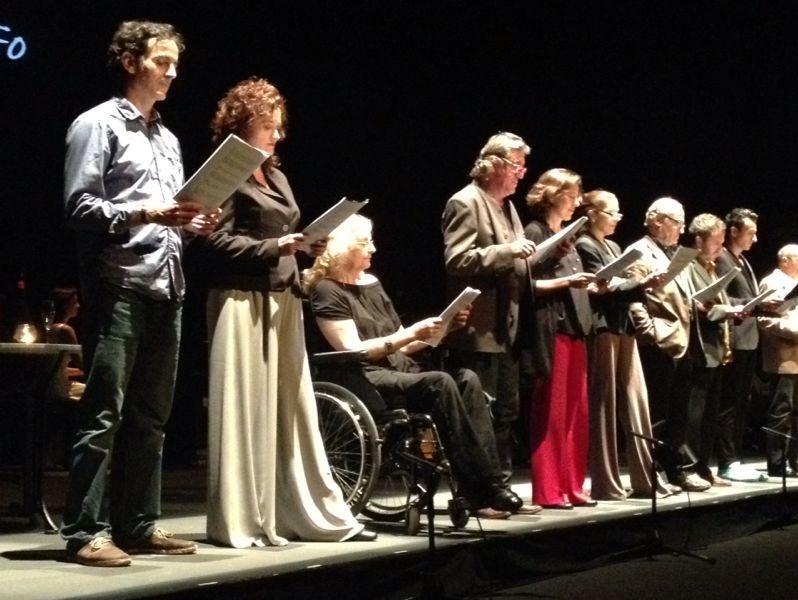 Els 20 artistes han recordat frases cèlebres del món de les arts escèniques. FOTO: A.Ribera