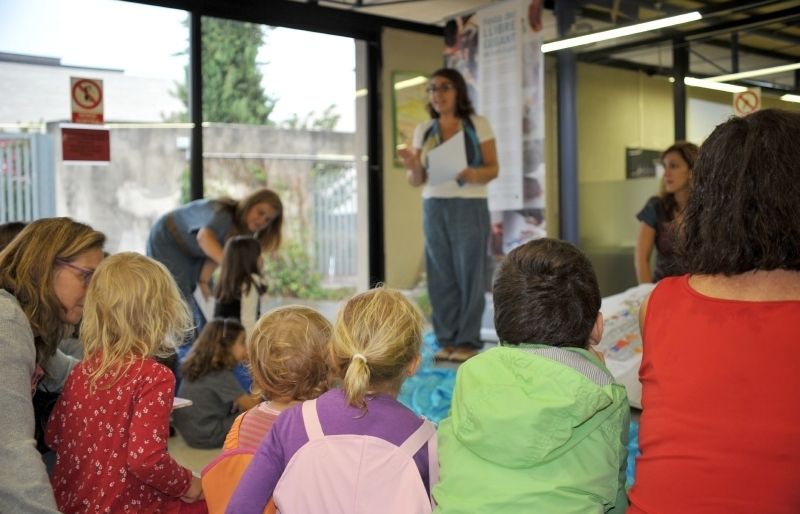 L'Hora del conte és una de les activitats més populars a les biblioteques. FOTO: Amanda Bernal