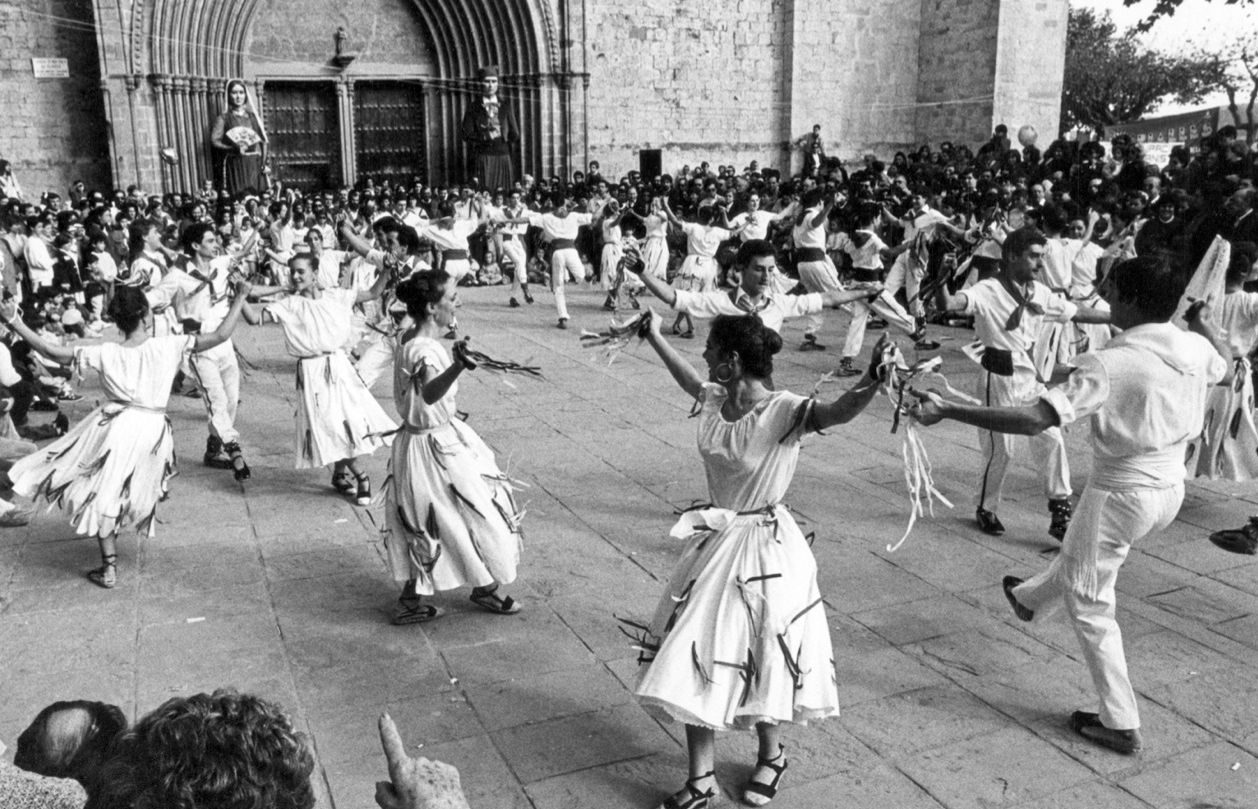 L'Esbart dansaire també va ser reconegut amb la medalla al mèrit cultural en categoria d'argent, l'any 1978