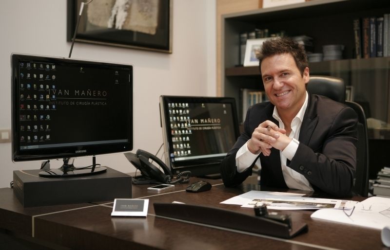 Ivan Mañero al seu despatx. FOTO: Artur Ribera 