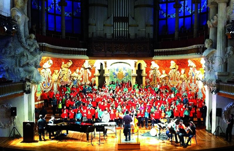 Alumnes de l'escola J. Ricomà al Palau 