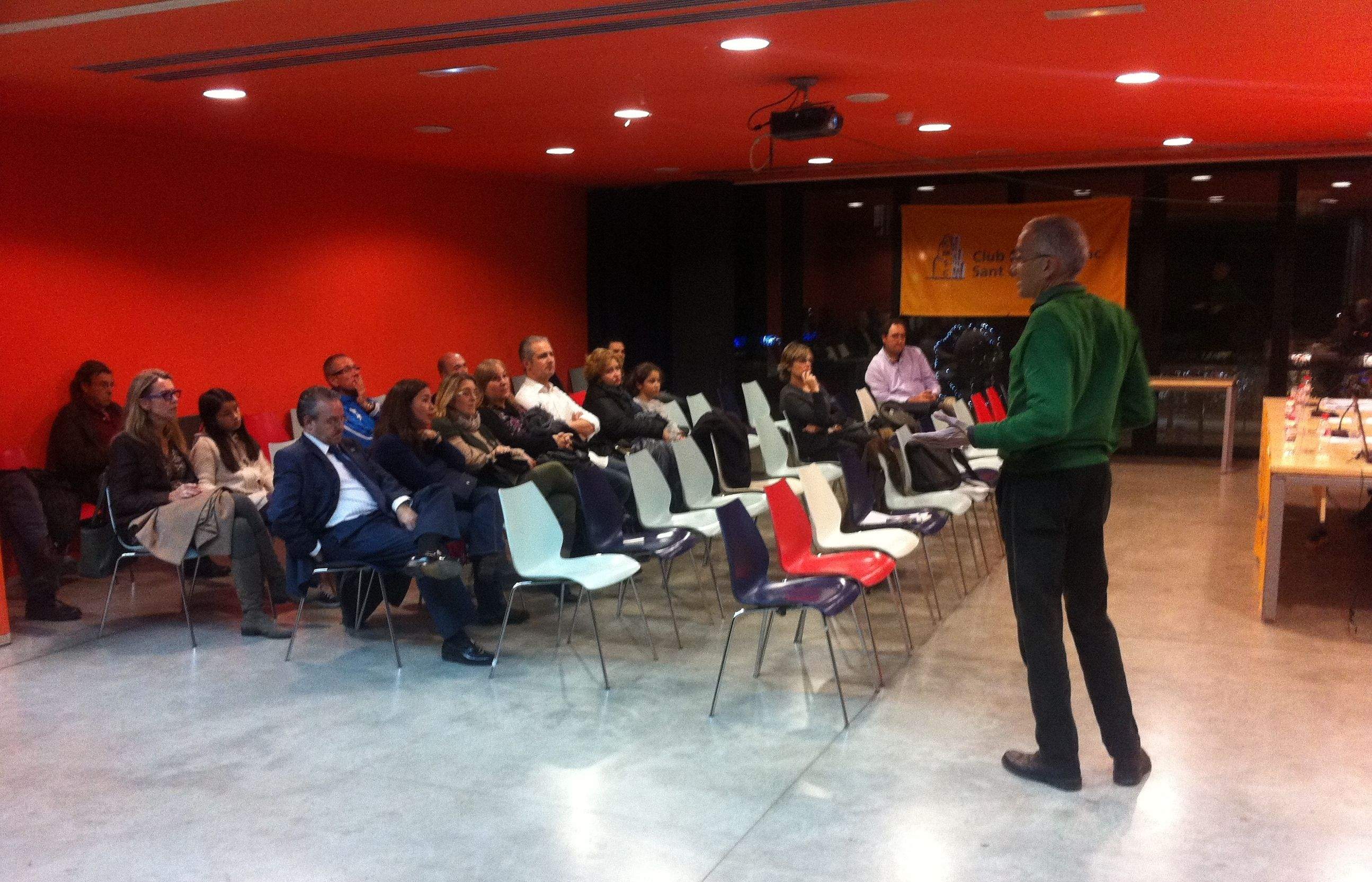 Hi van assistir una quinzena de pares. FOTO: À. L. P.