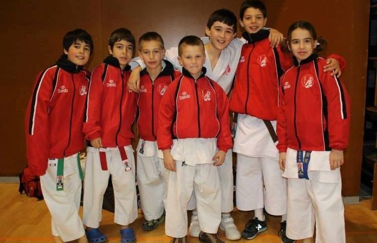 Representants del Club Karate Sant Cugat al Campionat de Catalunya. FOTO: CK Sant Cugat