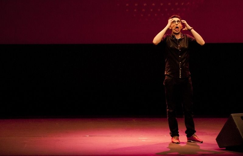 L'humorisat en un moment de l'actuació. FOTO: David Molina